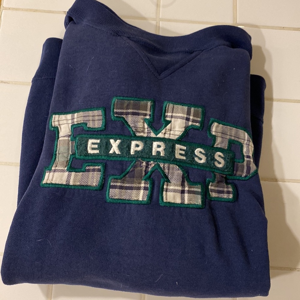 Vintage crew neck